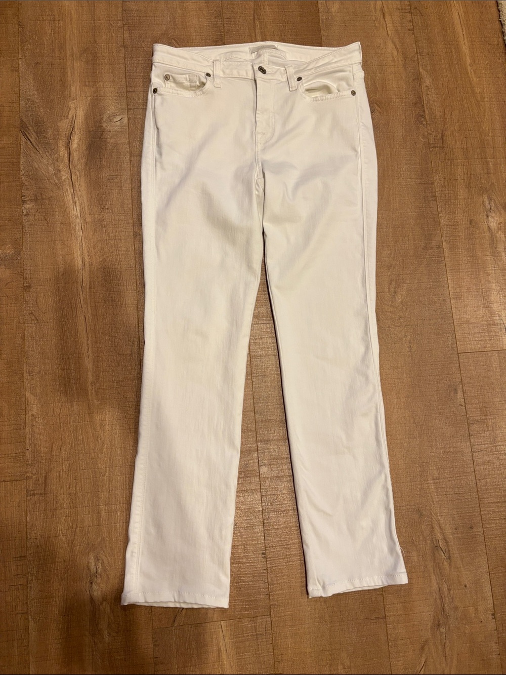7 for all mankind Kimmie straight leg white jeans ankle